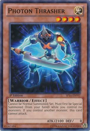 Photon Thrasher (Starfoil) card image